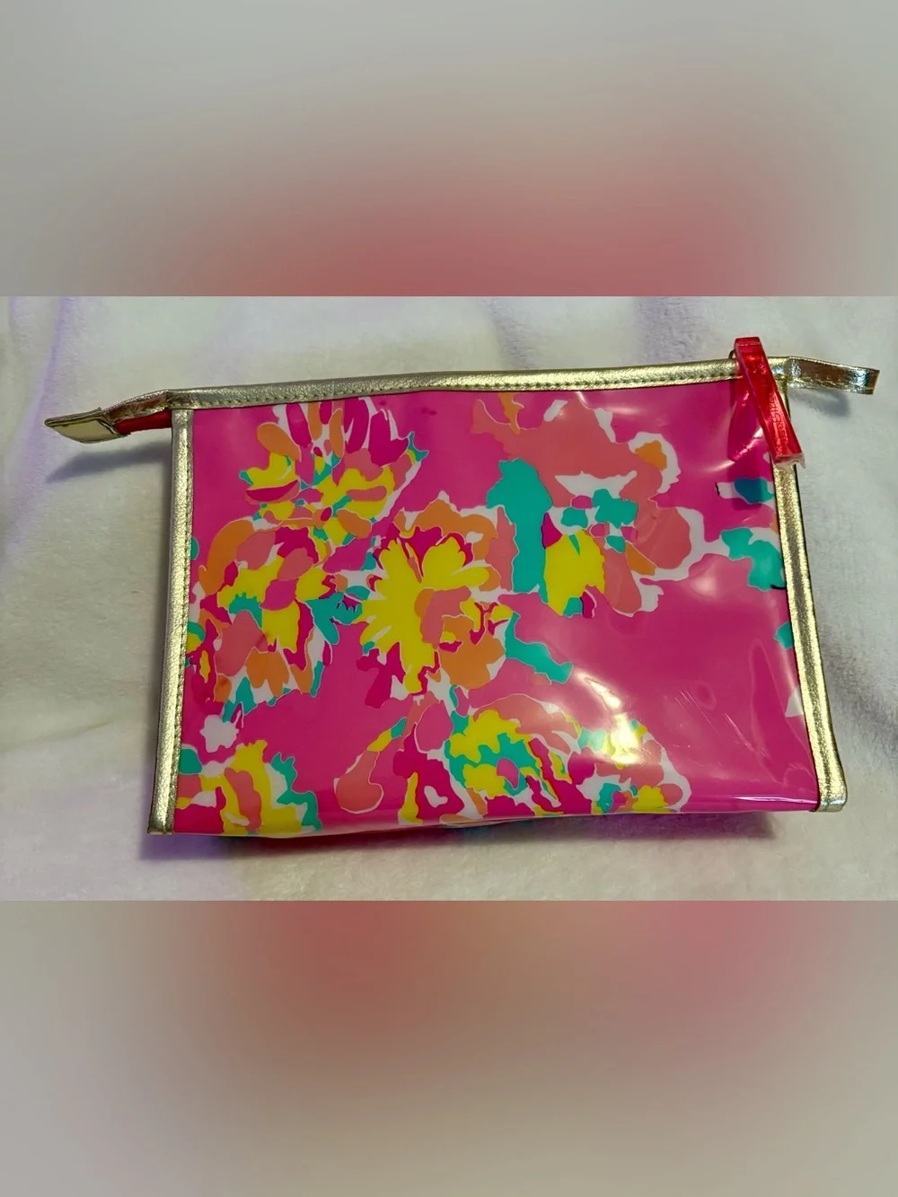 Estee Lauder/Lily Pulitzer Colab Bright Pink Floral Cosmetic Case with Gold Trim
